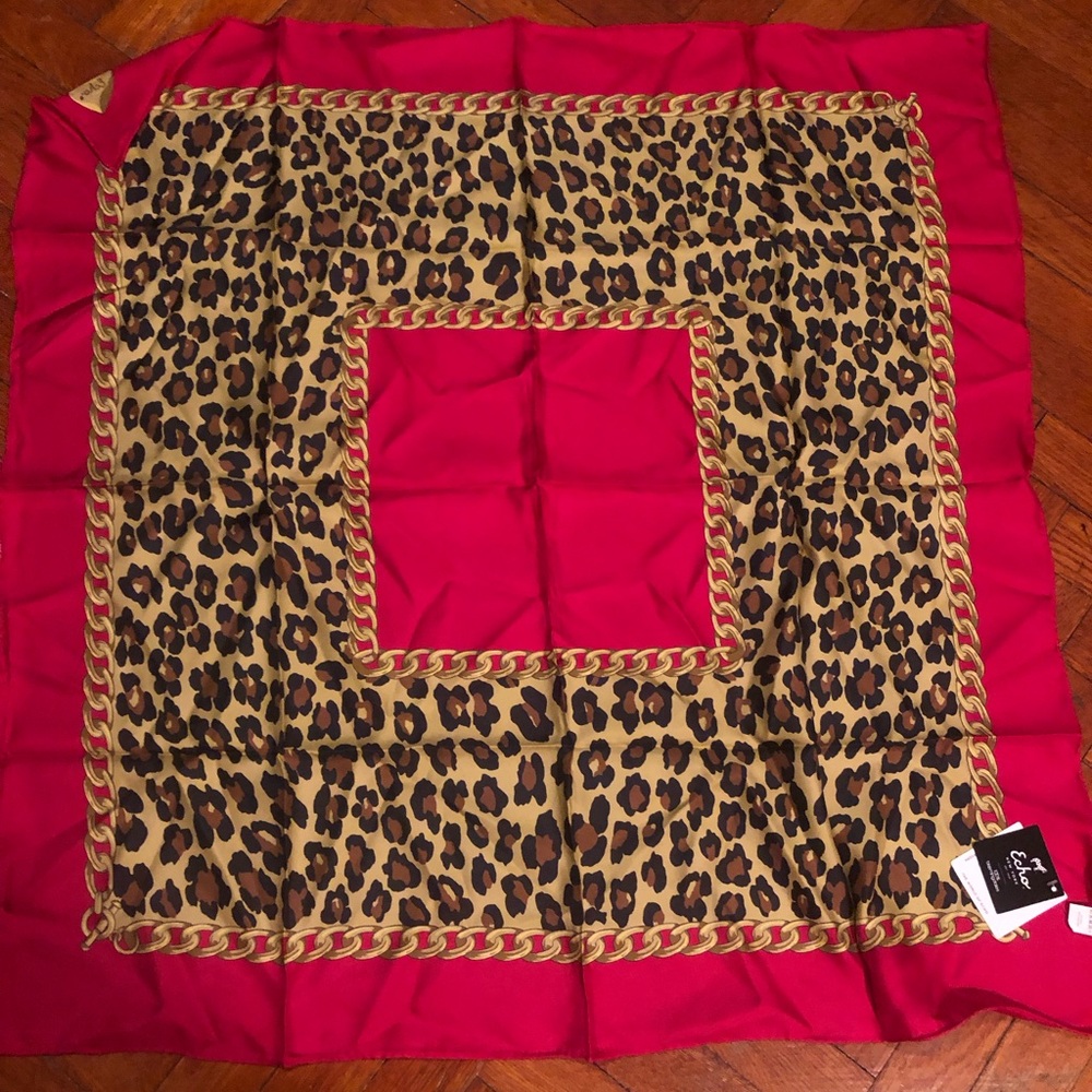 NWT Echo New York 100% Silk Leopard 🐆 Print Scarf w/ gold chain & Red Border
